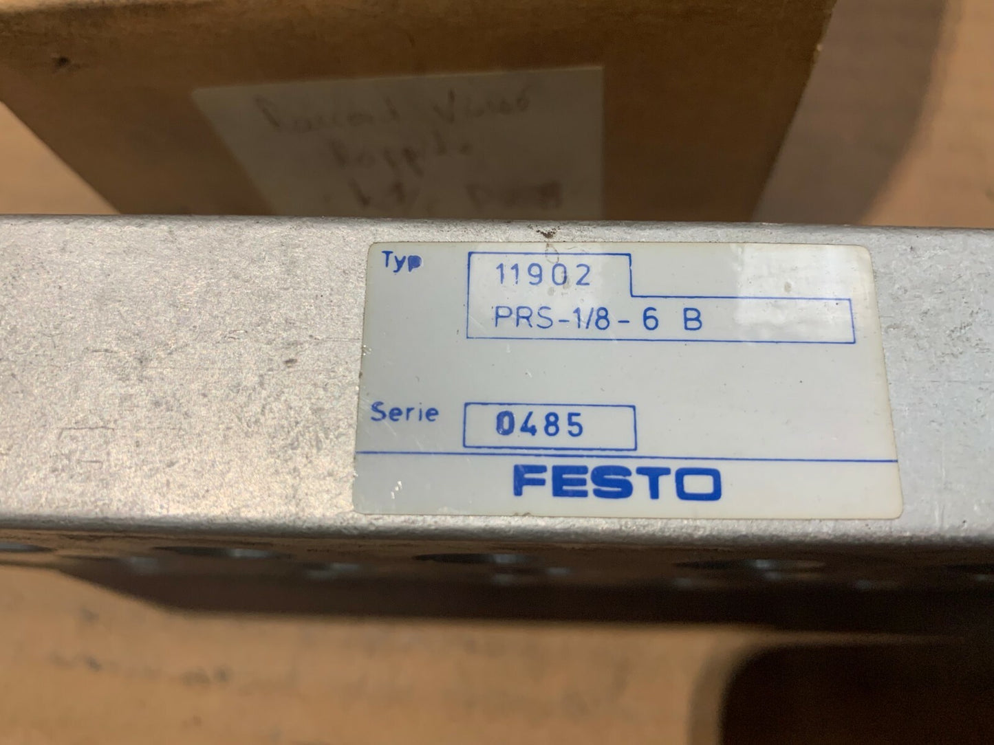 Old Stock  New 4 pc x  Festo 11902 Prs-1/8-6 B Manifold Block