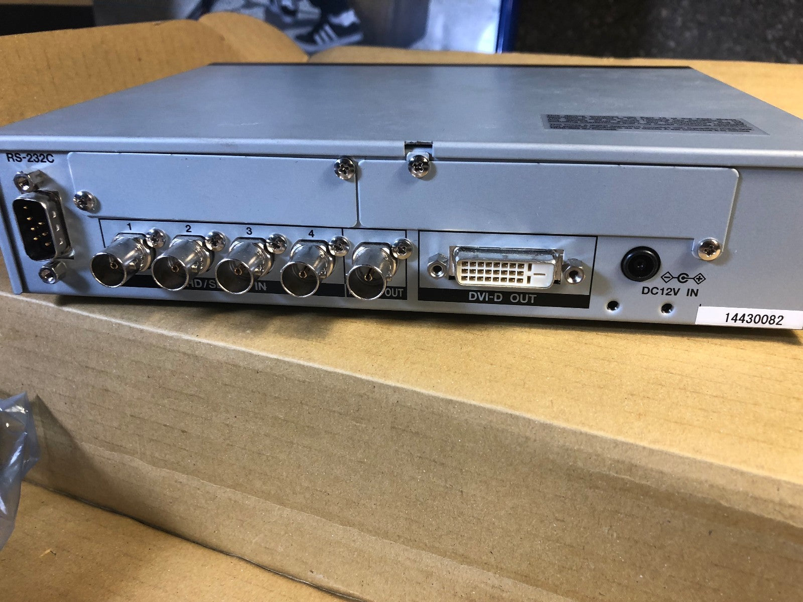MV-42HS FOR-A HD / SD-SDI Multi Viewer (Visionneuse Quad)