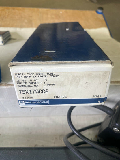 Télémécanique TSX T407 10 + TSX17ACC7 + 2 x TS4 50 F + TSX17ACC6 - KLR Automation