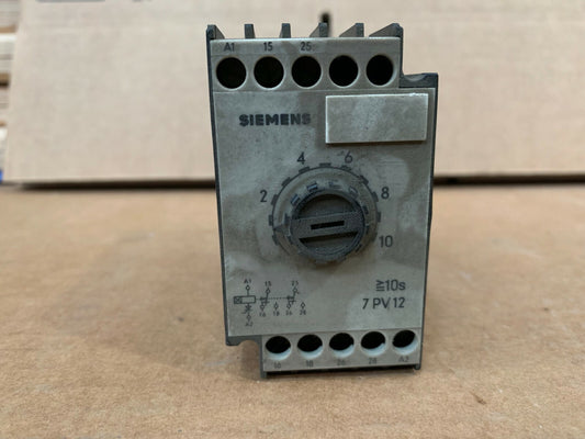 SIEMENS 7PV1210-2GG ( TIME DELAY RELAY 0-10SEC 220V 5A 50/60HZ )