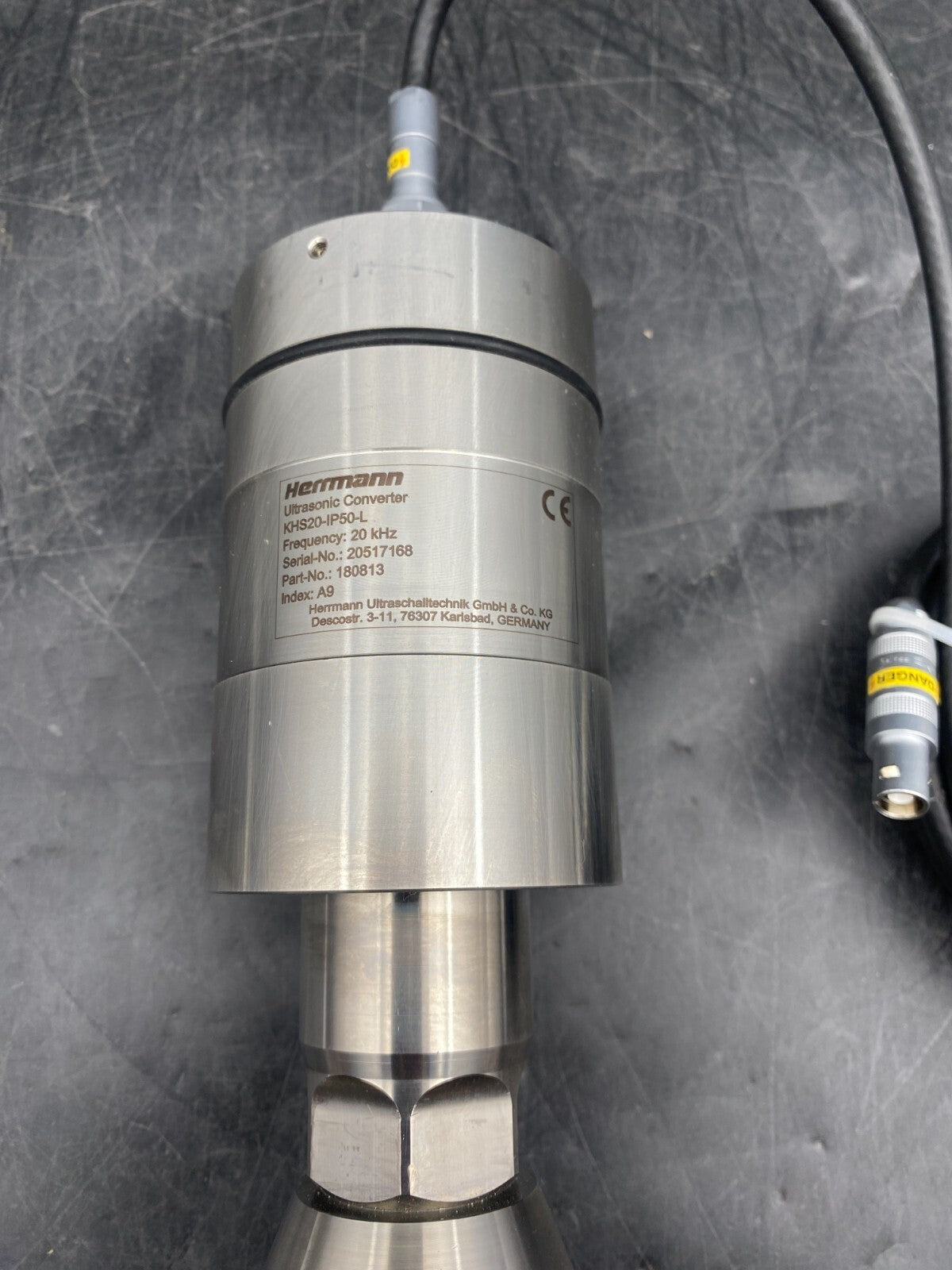HERRMANN SONOTRODE 4 010 475 1:1.7 + 180813 ULTRASONIC CONV. + 213 981 1:2 - KLR Automation