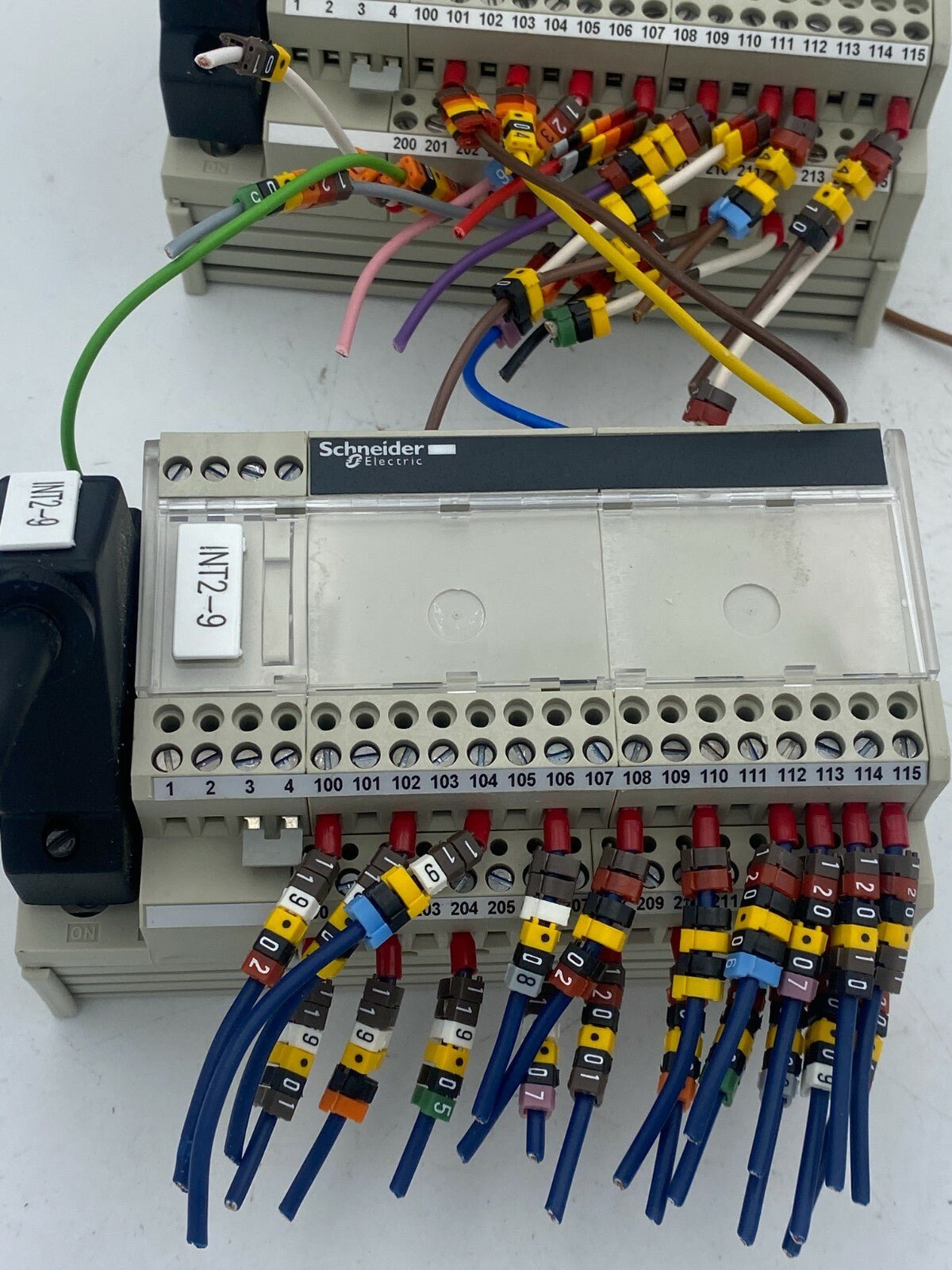 3pc x TELEMECANIQUE ABE7 - CPA02 ANALOG INPUT MODULE - KLR Automation