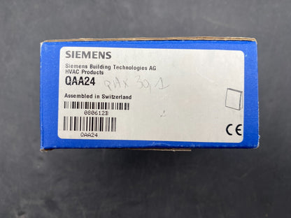SET OF 3 SIEMENS ROOM TEMPERATURE SENSOR QAX31.1 QAX30.1