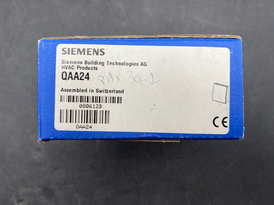 SET OF 3 SIEMENS ROOM TEMPERATURE SENSOR QAX31.1 QAX30.1