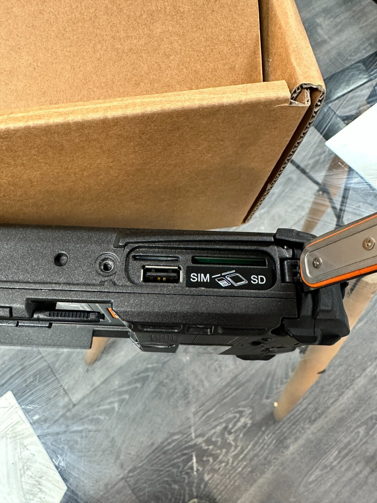 RODA COMPUTER DB6 Handheld durci USB SIM PC UMPC PANTHER Logic Instrument  wXP @