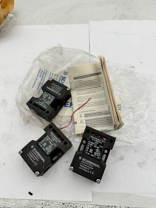 1pc x SCHMERSAL SAFETY INTERLOCK SWITCH AZ 15 ZVRK-M16-2254 Ui 500V Uimp 6Kv