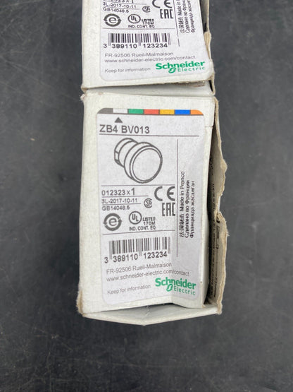 SET OF 13 SCHNEIDER ELECTRIC PUSHBUTTON SWITCH XB5AA21 ZB4 BV013 XB4BA51 XB4BD33 - KLR Automation