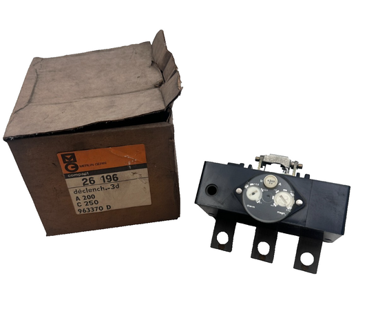MERLIN GERIN 26196 DECLENCHEUR 3D A 200 C 250 963370 D