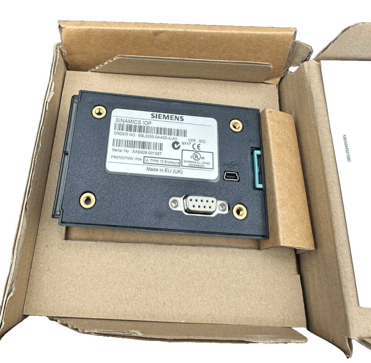 SIEMENS 6SL3255 - 0AA00 - 4JA0 SINAMICS IOP VER B02 2P E - STAND - KLR Automation