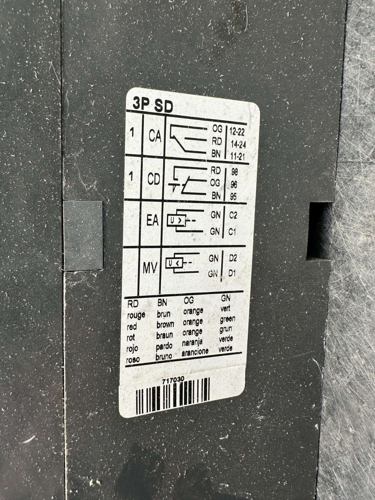 GENERAL ELECTRIC D800 DISJONCTEUR 3P SD - KLR Automation