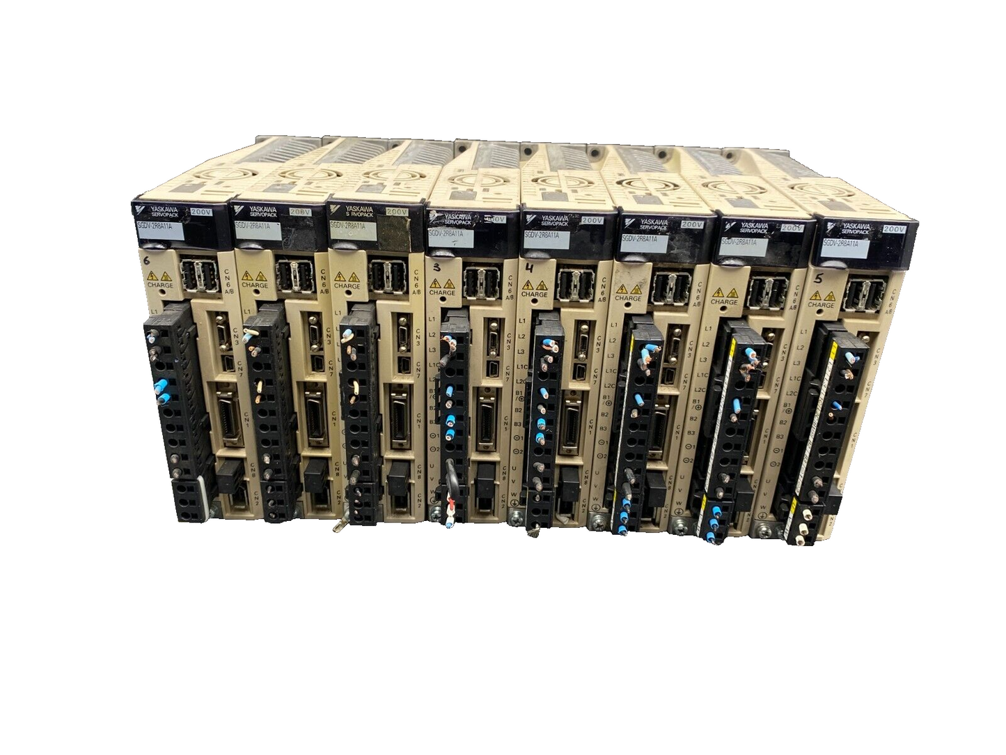 YASKAWA SGDV-2R8A11A SERVOPACK x1pc