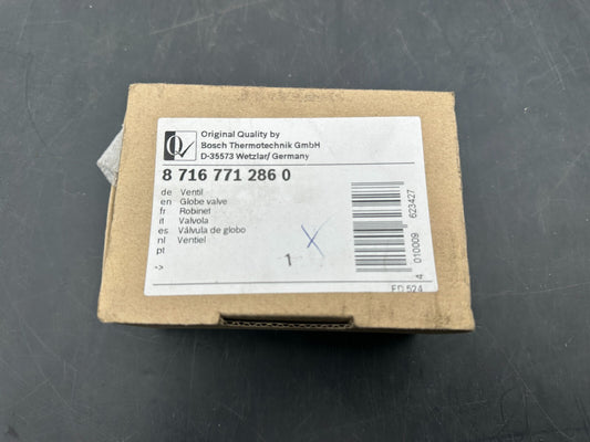 Robinet 1/2 entrée sanitaire Réf. 87167712860  Bosch