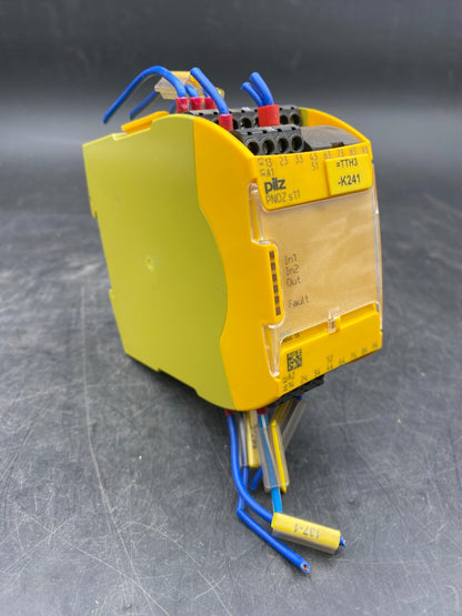 PILZ PNOZ S11 TTH3 K241 24VDC 8N/O 1N/C 750111 SAFETY RELAY