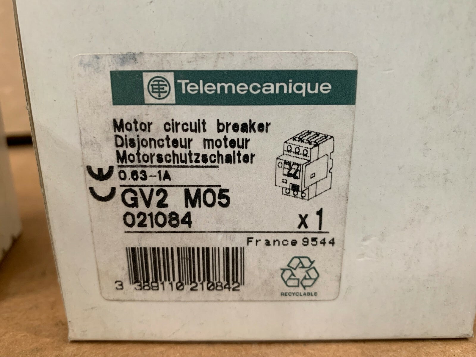 1 x TELEMECANIQUE GV2-M05 MOTOR CIRCUIT BREAKER, 0.63-1A, GV2M05