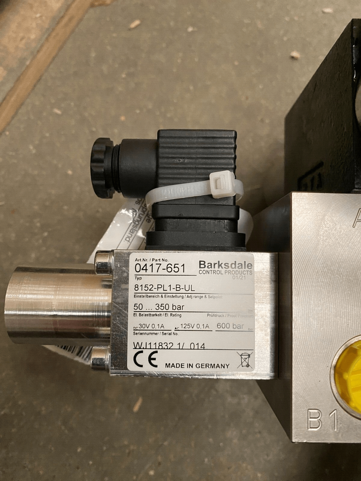 MPO 3000140 BARKSDALE 0417 - 651 PARKER D1VW026BNJW91 x3pc BLOC VENTILATION - KLR Automation
