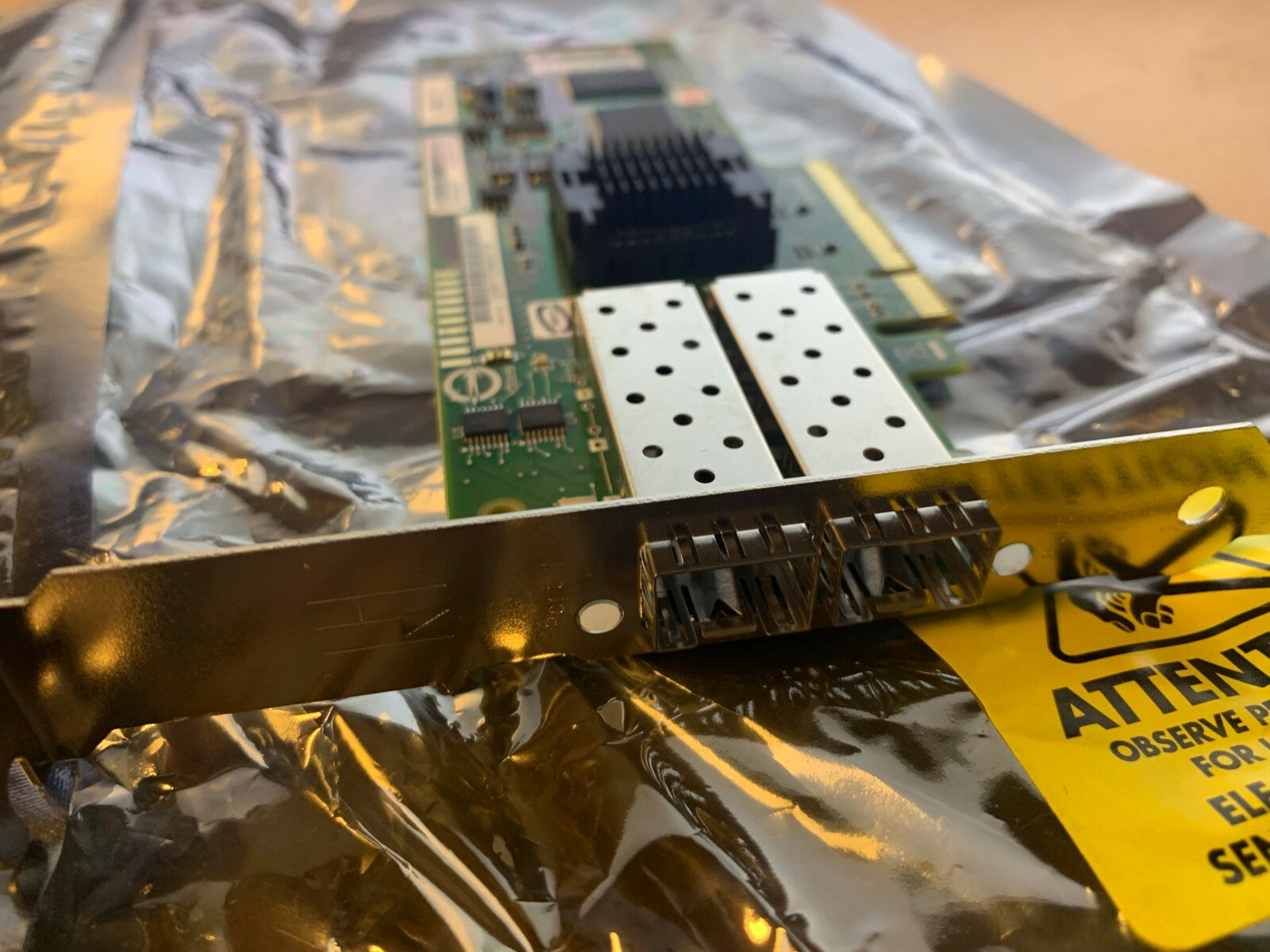 ATTO Celerity FC-22XH Storage Adapter CTFC-22XH-000 Fibre channel+ lsi 7204ep