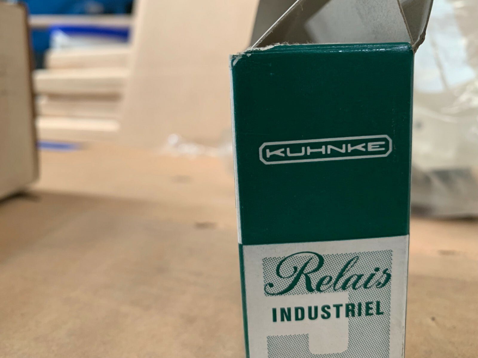 KUHNKE RELAY Relais 3K14 53578 152 - 2 - 06 - 3 - 24V AC/DC 1522063 - KLR Automation