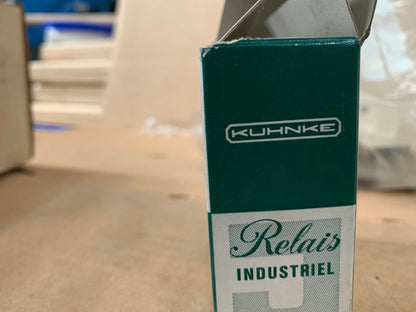 KUHNKE RELAY Relais 3K14 53578 152 - 2 - 06 - 3 - 24V AC/DC 1522063 - KLR Automation