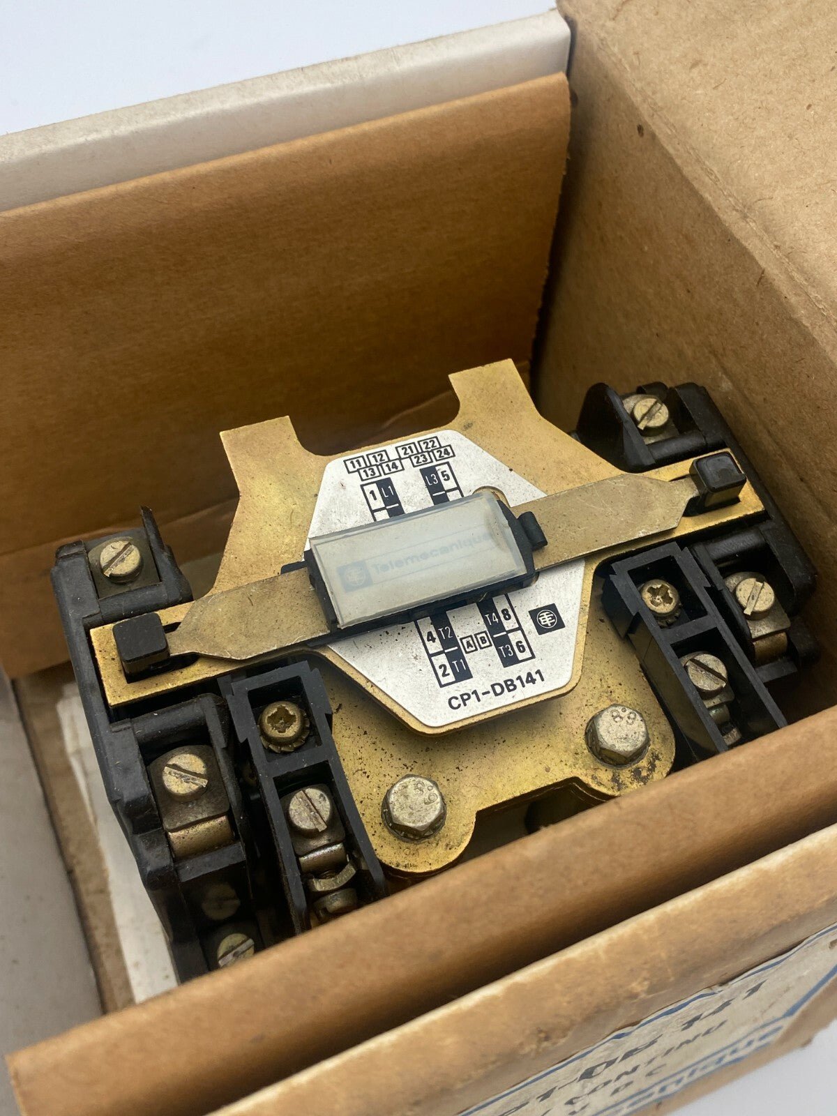 CONTACTEUR TELEMECANIQUE CP1 - DB141 30489 - KLR Automation