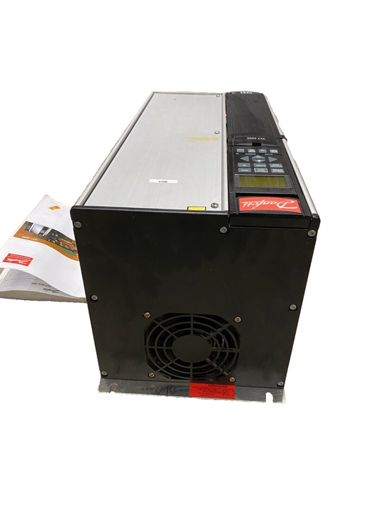 DANFOSS VLT 5000 VLT5016PT5C20STR3DLF00A00C0 3x380-500V 31.5A 23kVA VARIATEUR