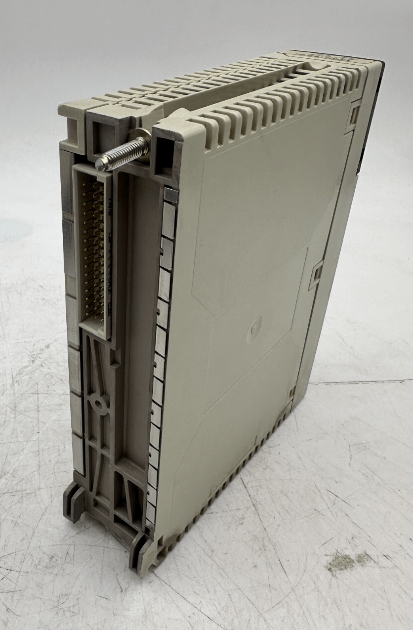 SCHNEIDER ELECTRIC TSXDEY64D2K 64I 24VDC SINK CONN - KLR Automation