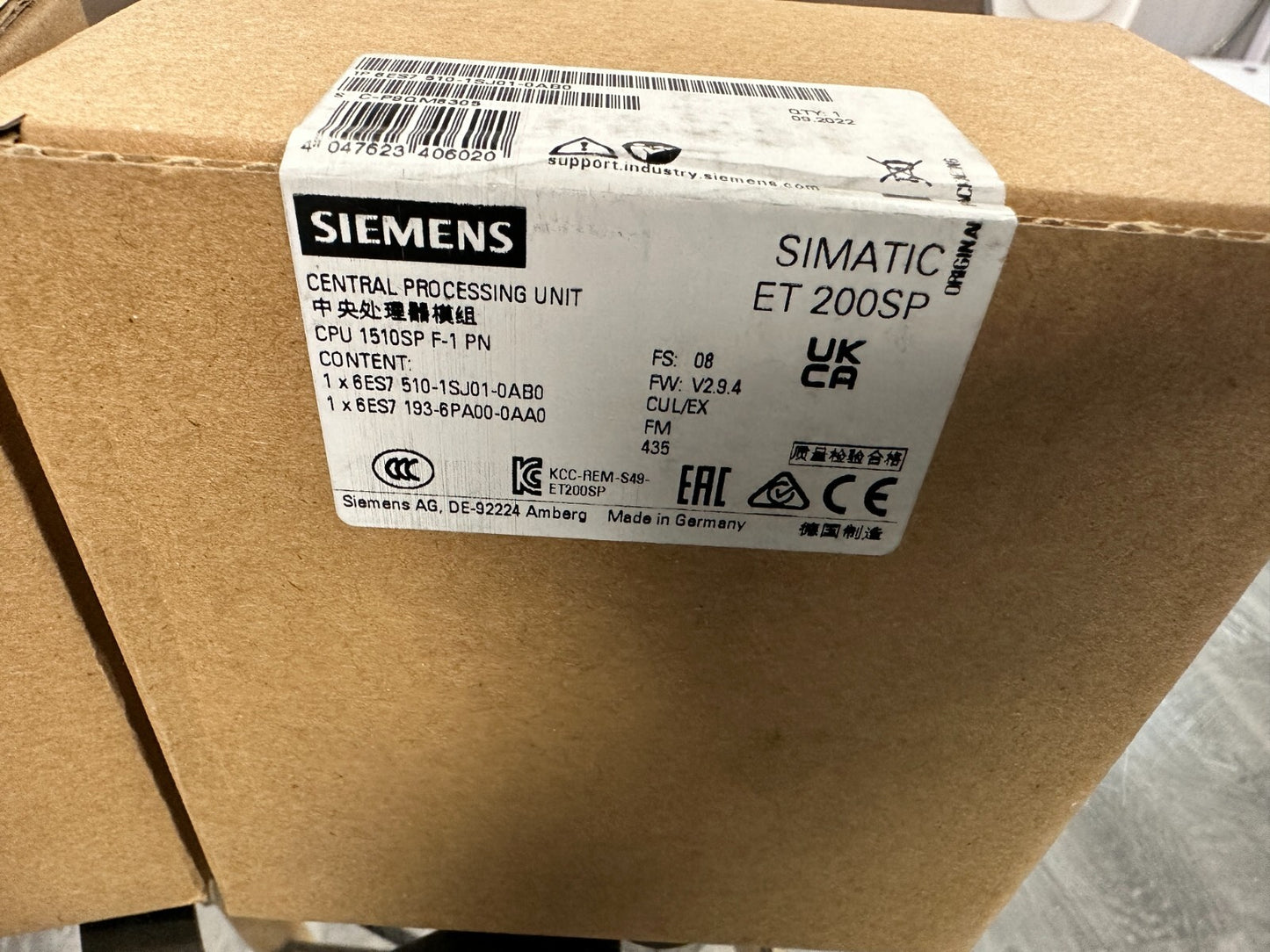 SIEMENS Processing Unit CPU 1510SP F - 1 6ES7510 - 1SJ01 - 0AB0 6ES7193 - 6PA00 - 0AA0 NEW - KLR Automation