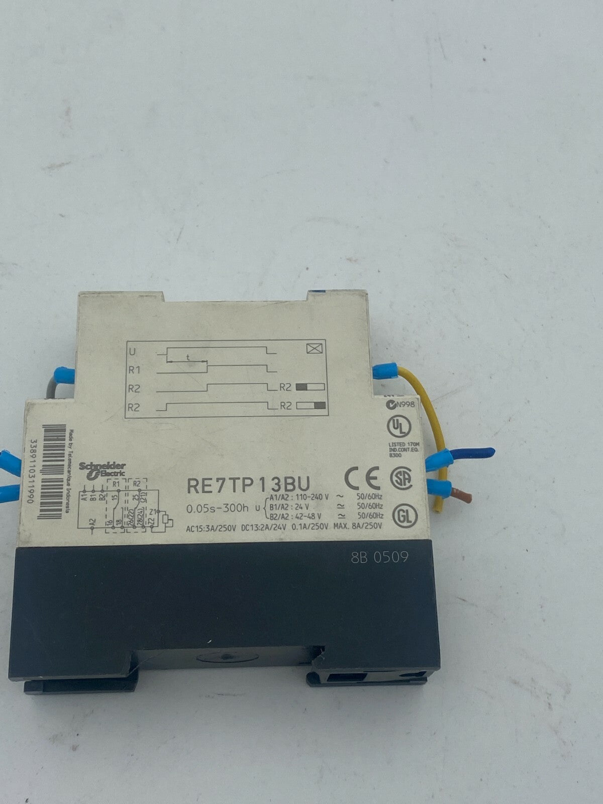 1pc x.Relais temporisé travail reglable SCHNEIDER ELECTRIC RE7TP13BU
