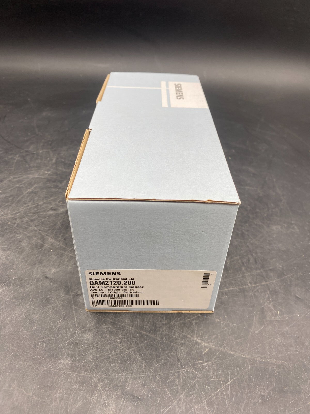 NEW SIEMENS QAM2120.200 DUCT TEMPERATURE SENSOR - KLR Automation
