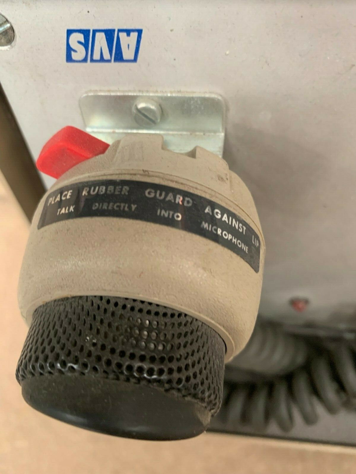 OLD RARE lot de 2  AVS  Radio SHURE Microphone CB-43 & CB-45 Broadcast