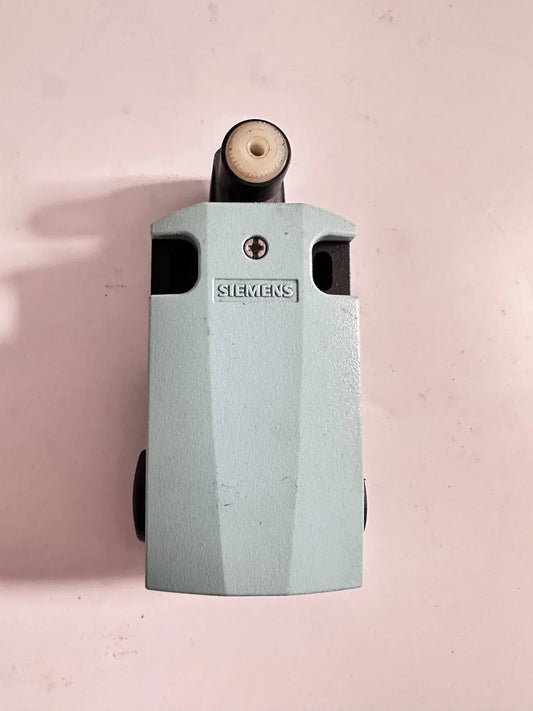 s-l1600_a227d0bd-cee7-4232-8c6b-035f9f282470 - KLR Automation