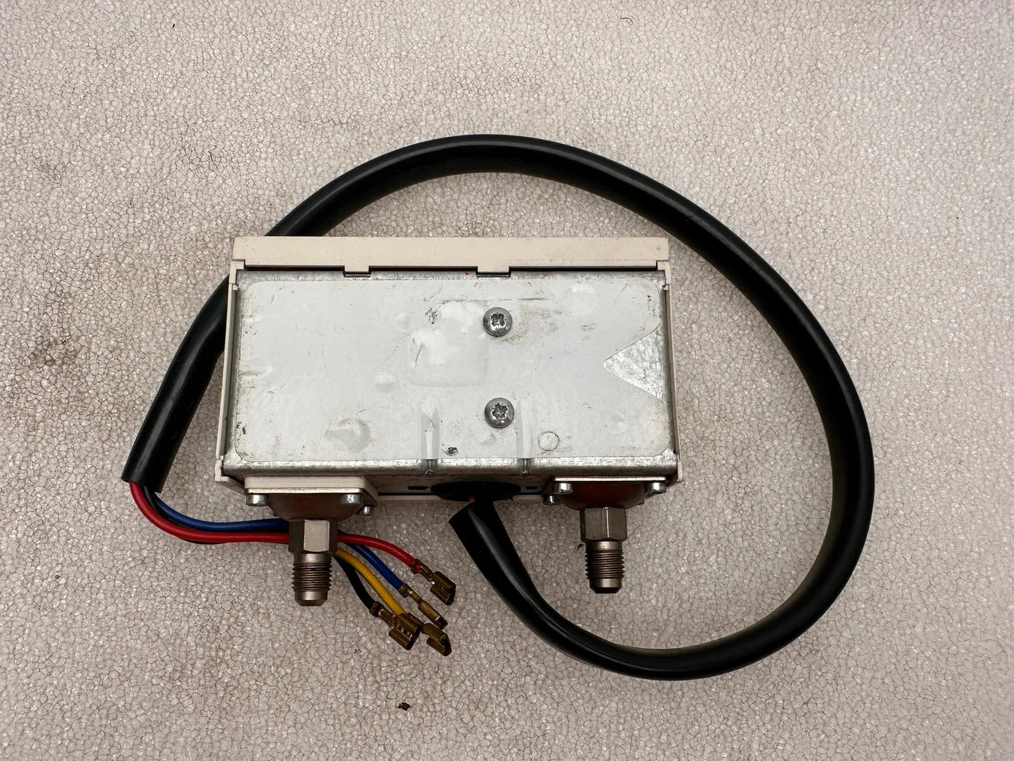 s-l1600_ac3583d0-eb2b-4f66-b82a-89b5462b19dd - KLR Automation