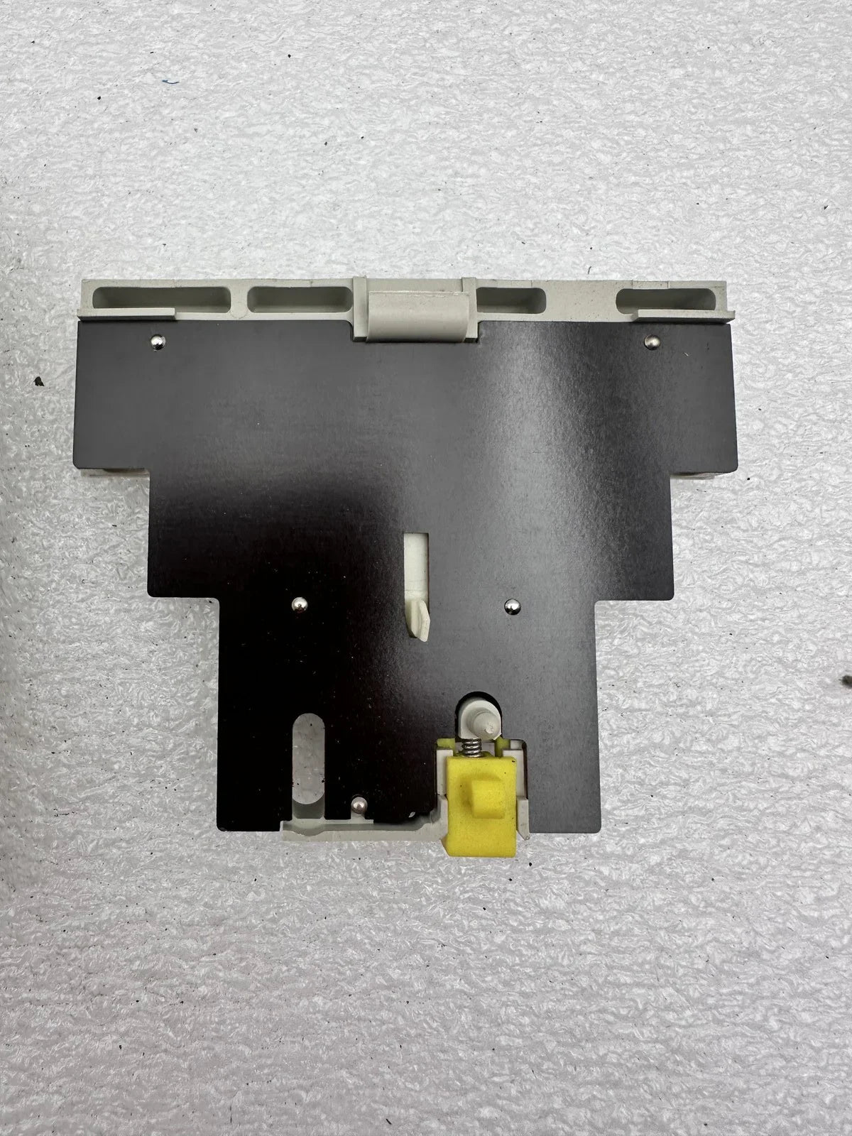 s-l1600_c1aeb3b6-dd72-48c3-9cda-cc9943265625 - KLR Automation