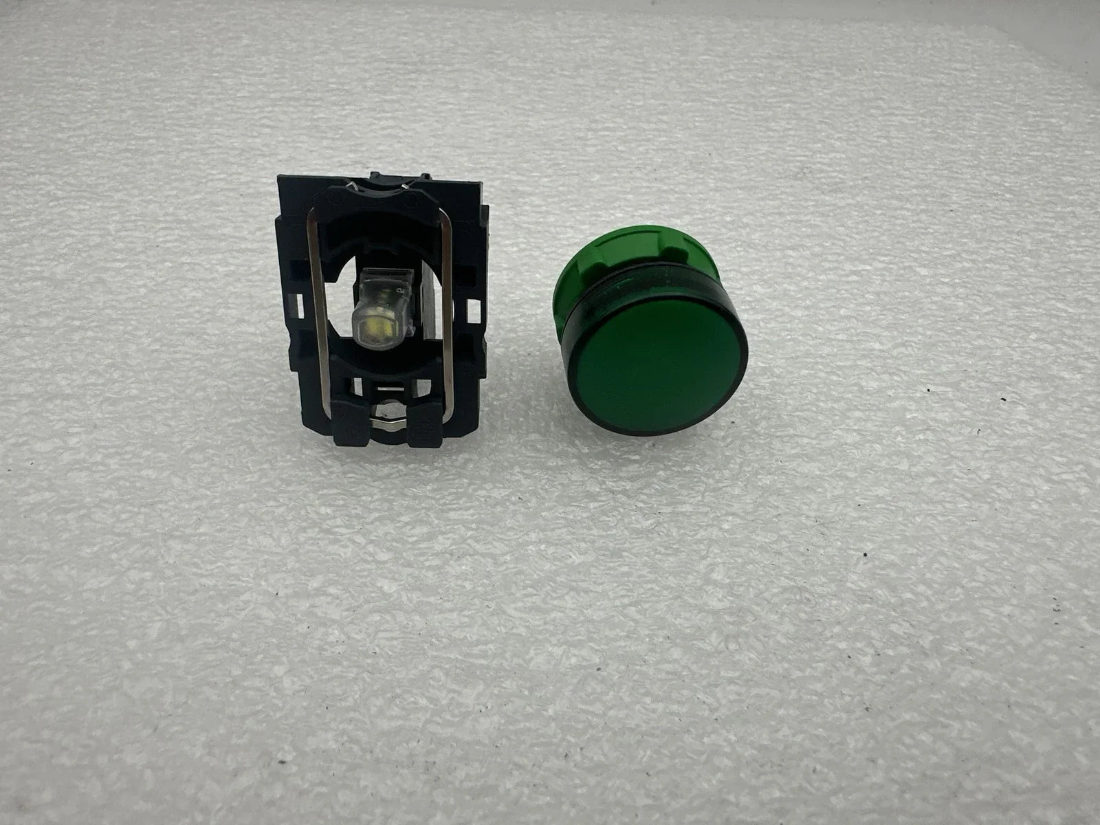 s-l1600_d9d51acd-cb9f-4b6c-93ea-efa19294c653 - KLR Automation