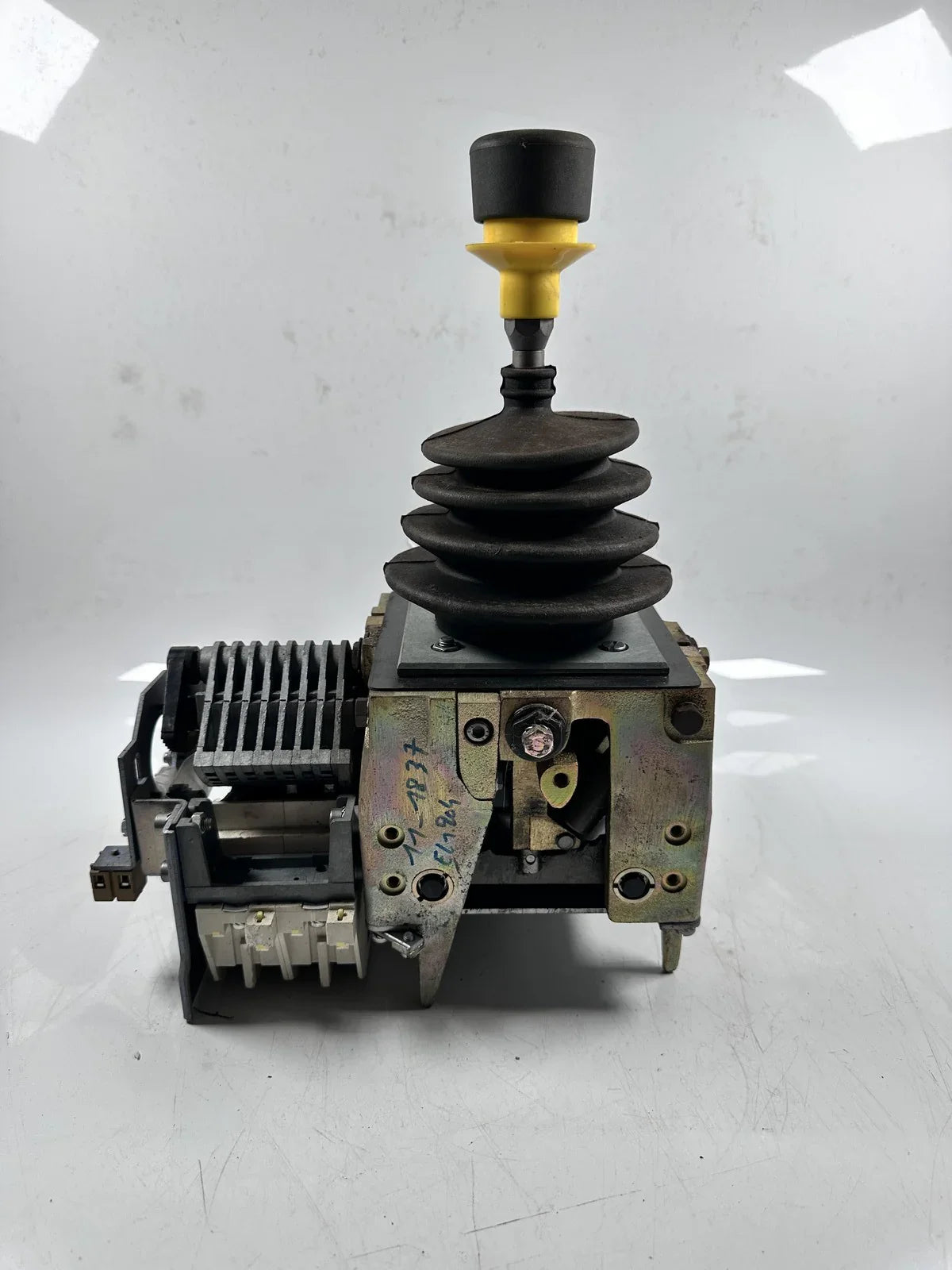 s-l1600_db99b32c-3be6-4eaa-ba74-620cba761811 - KLR Automation