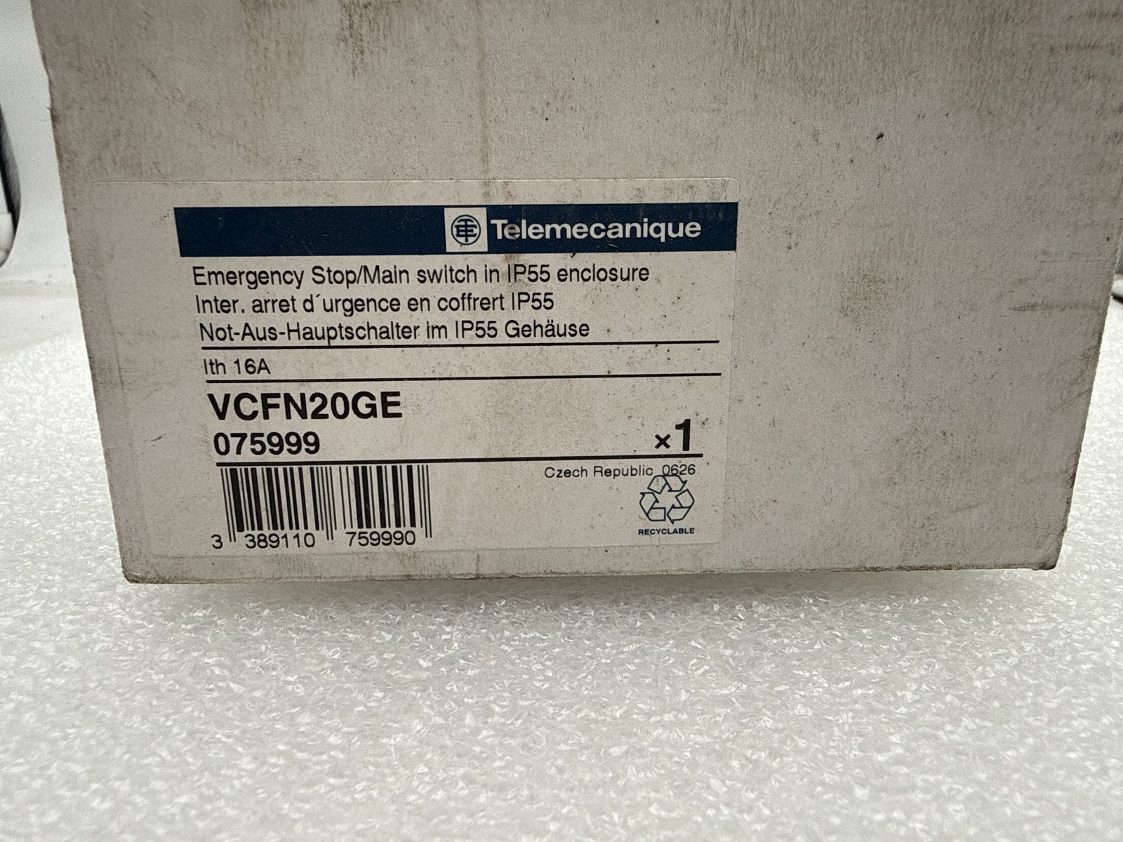 Interrupteur d'arrêt d'urgence Telemecanique VCFN20GE étanche IP55 - KLR Automation